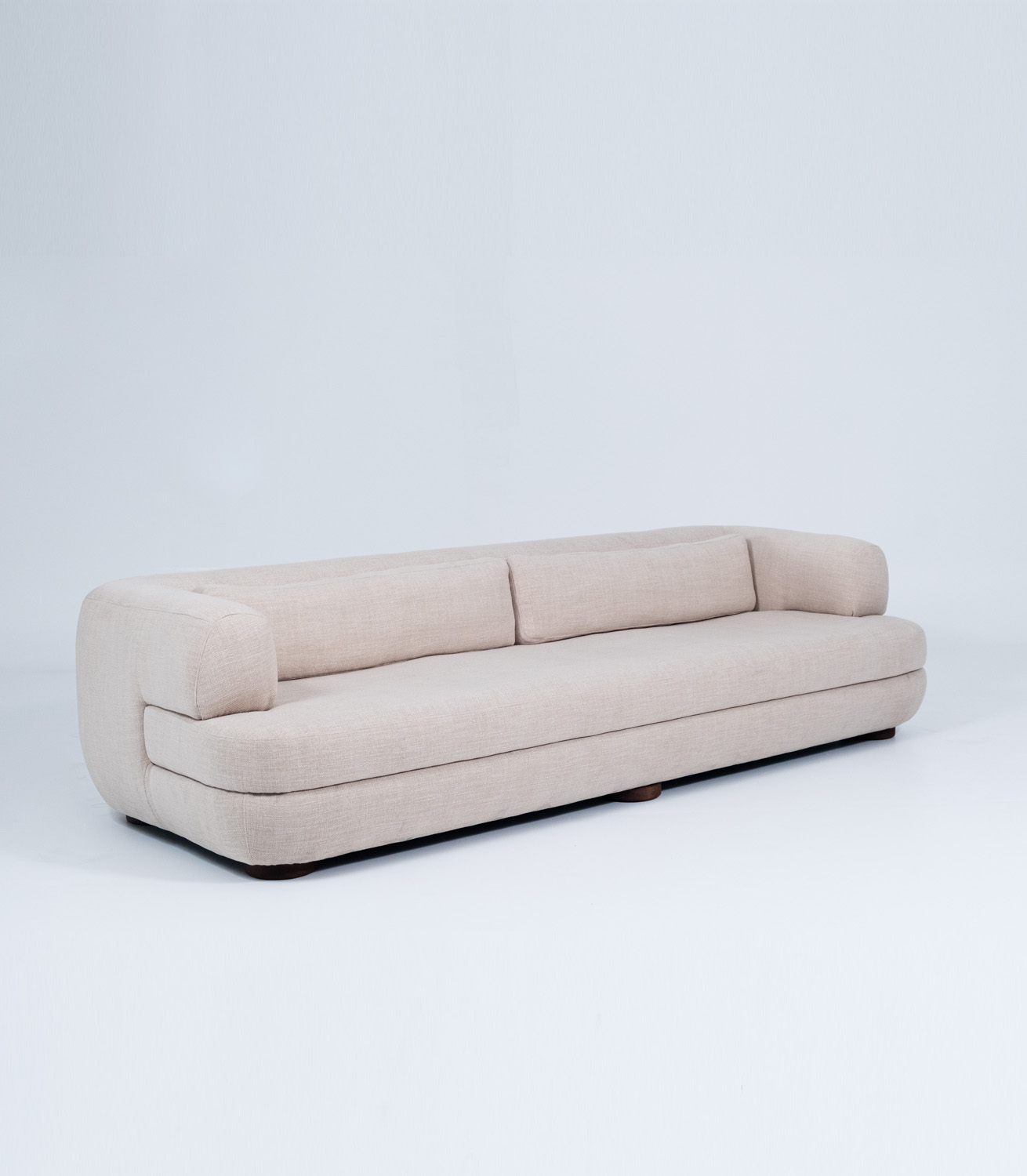 momo sofa