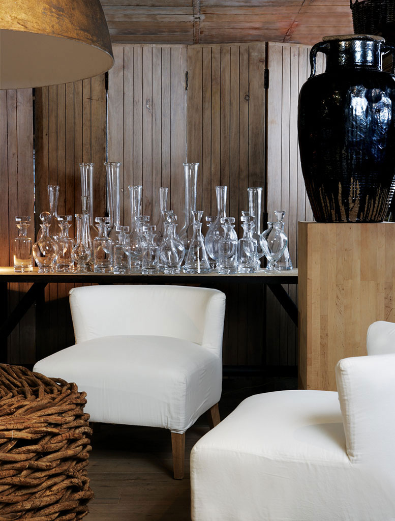 Showroom setting glassware