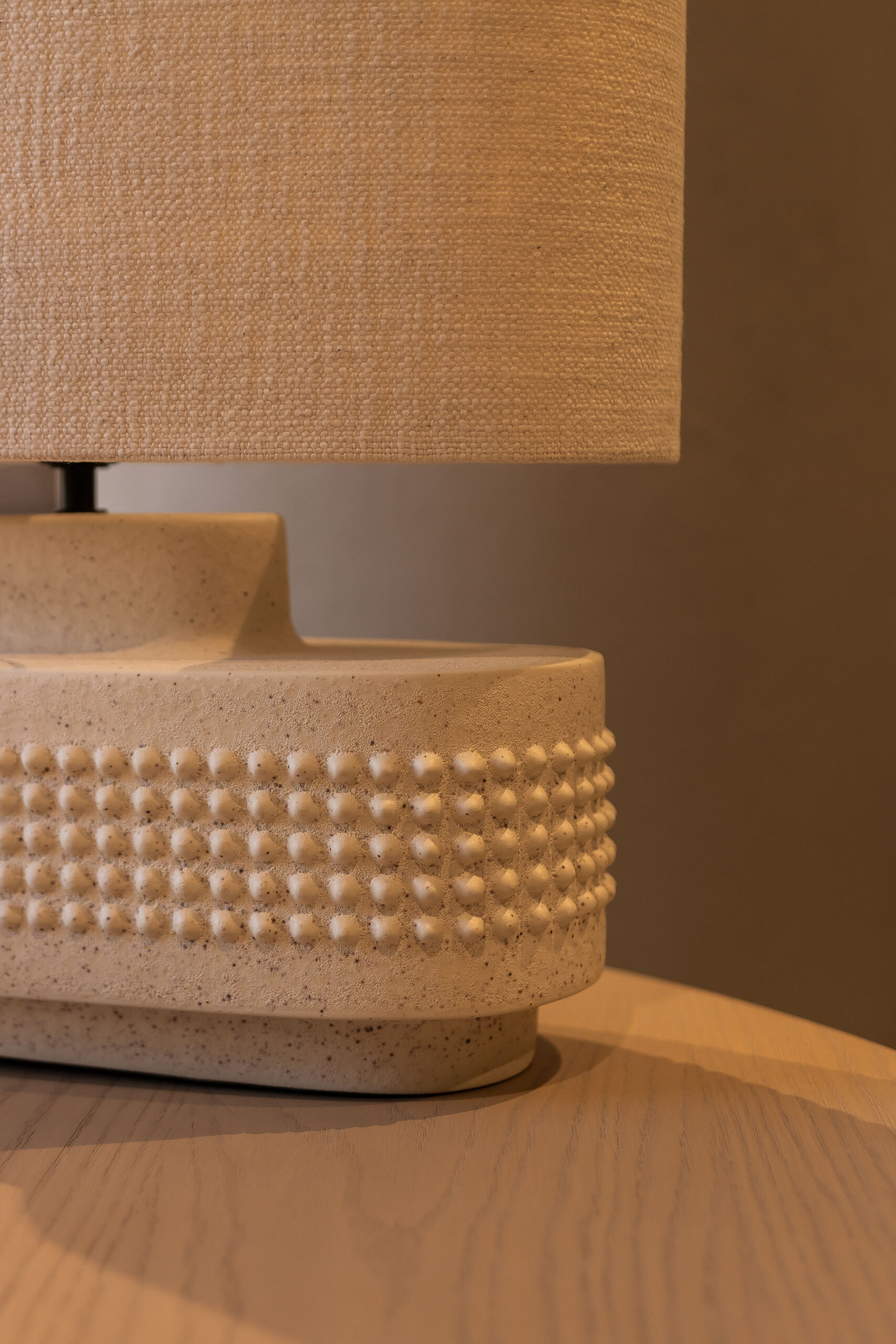 Bruce table lamp