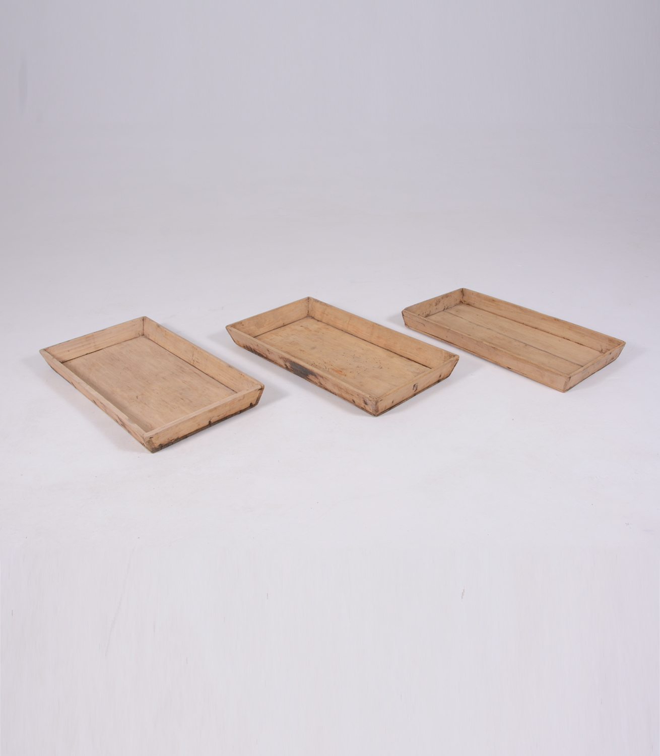Tray - Wood Rectangular - L69xW36xH7cm assorted