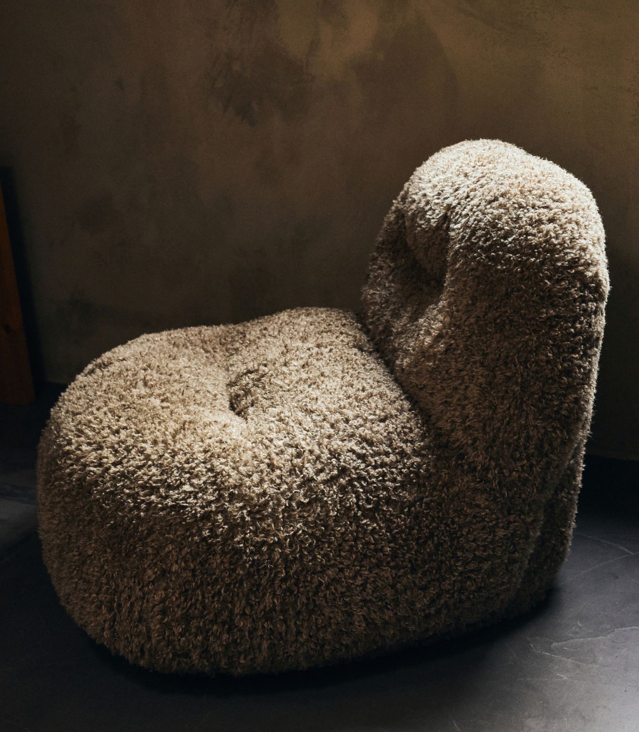 Meloa Fauteuil Lounge Chair - Brown Poodle - Image 7