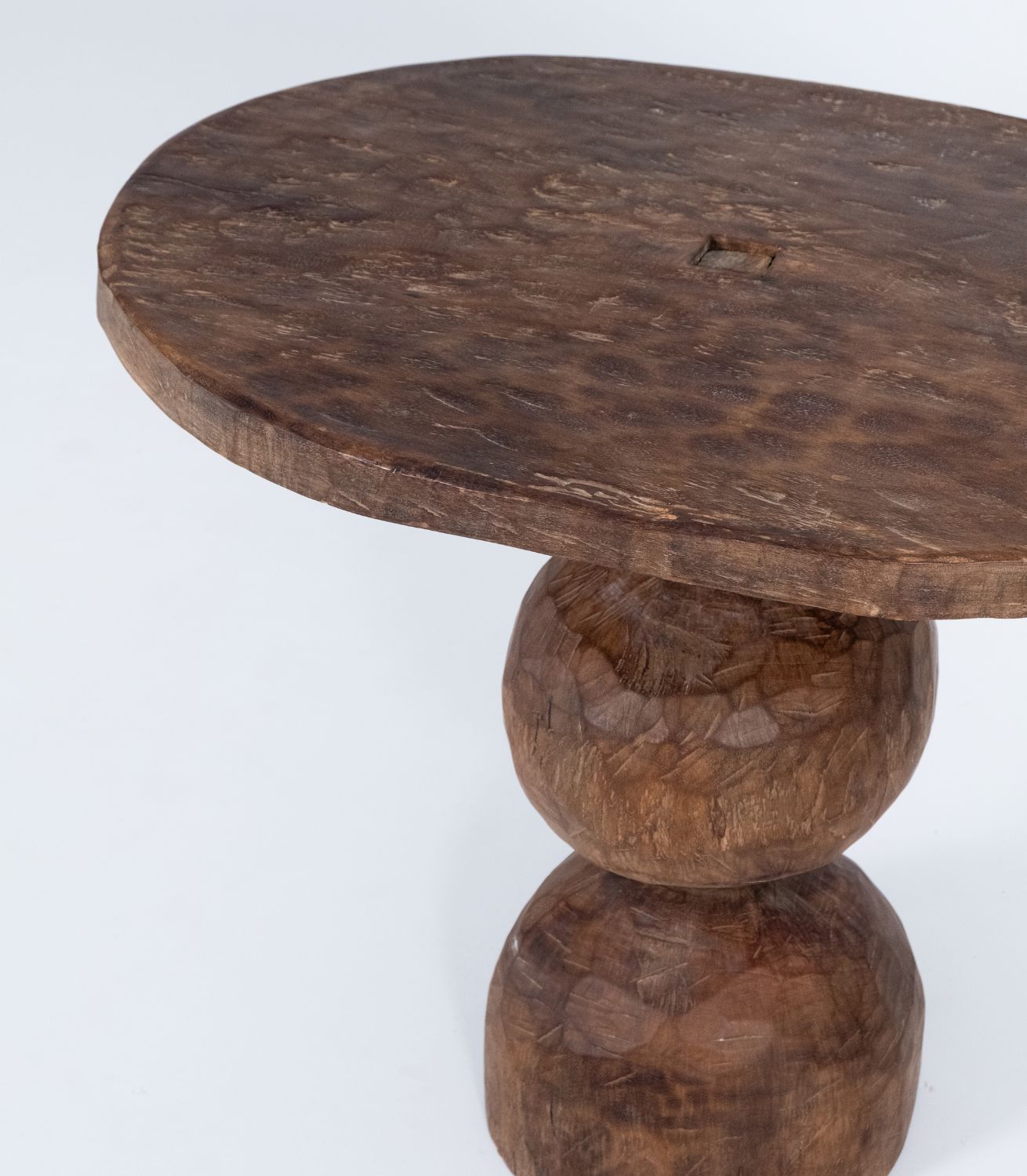 Wine Table - Oval - Wood - Unique L90xW69xH74cm (1)