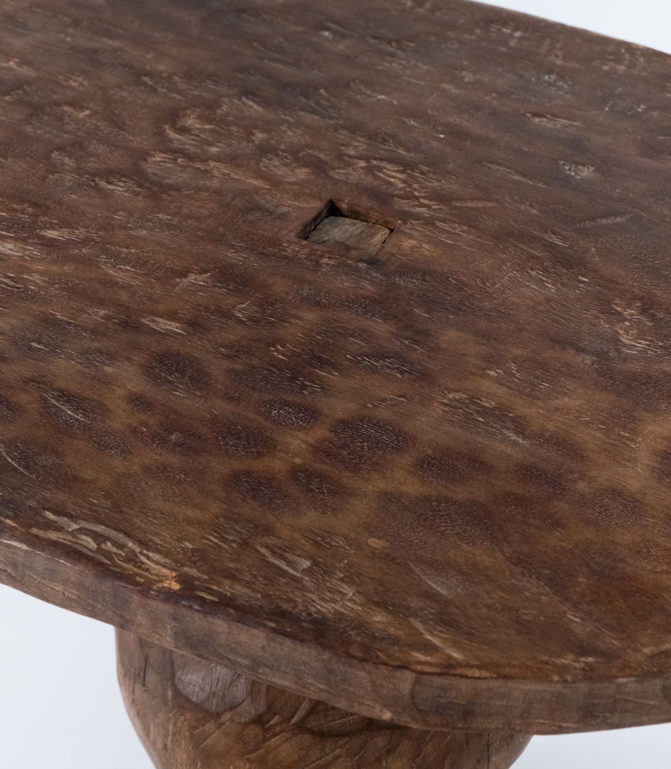 Wine Table - Oval - Wood - Unique L90xW69xH74cm (2)
