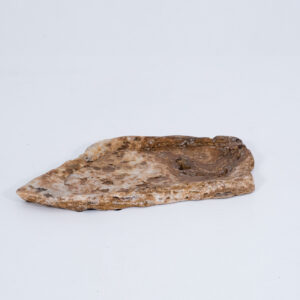Tray Tumak - Raw-edged Stone