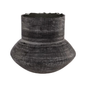 glass-vase-low-la-grange-interiors