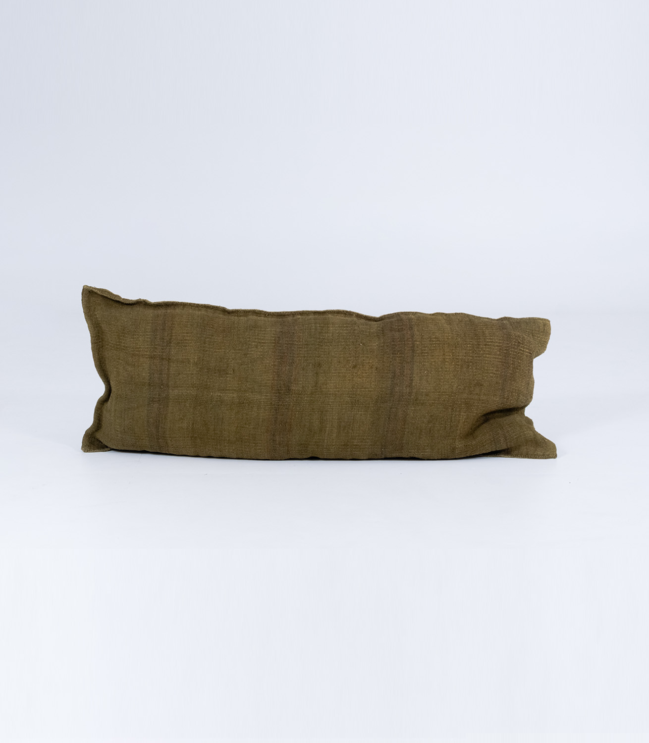 grain-sack-cushion-9005-la-grange-interiors