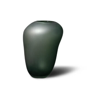 vase-rune-glass-green-la-grange-interiors
