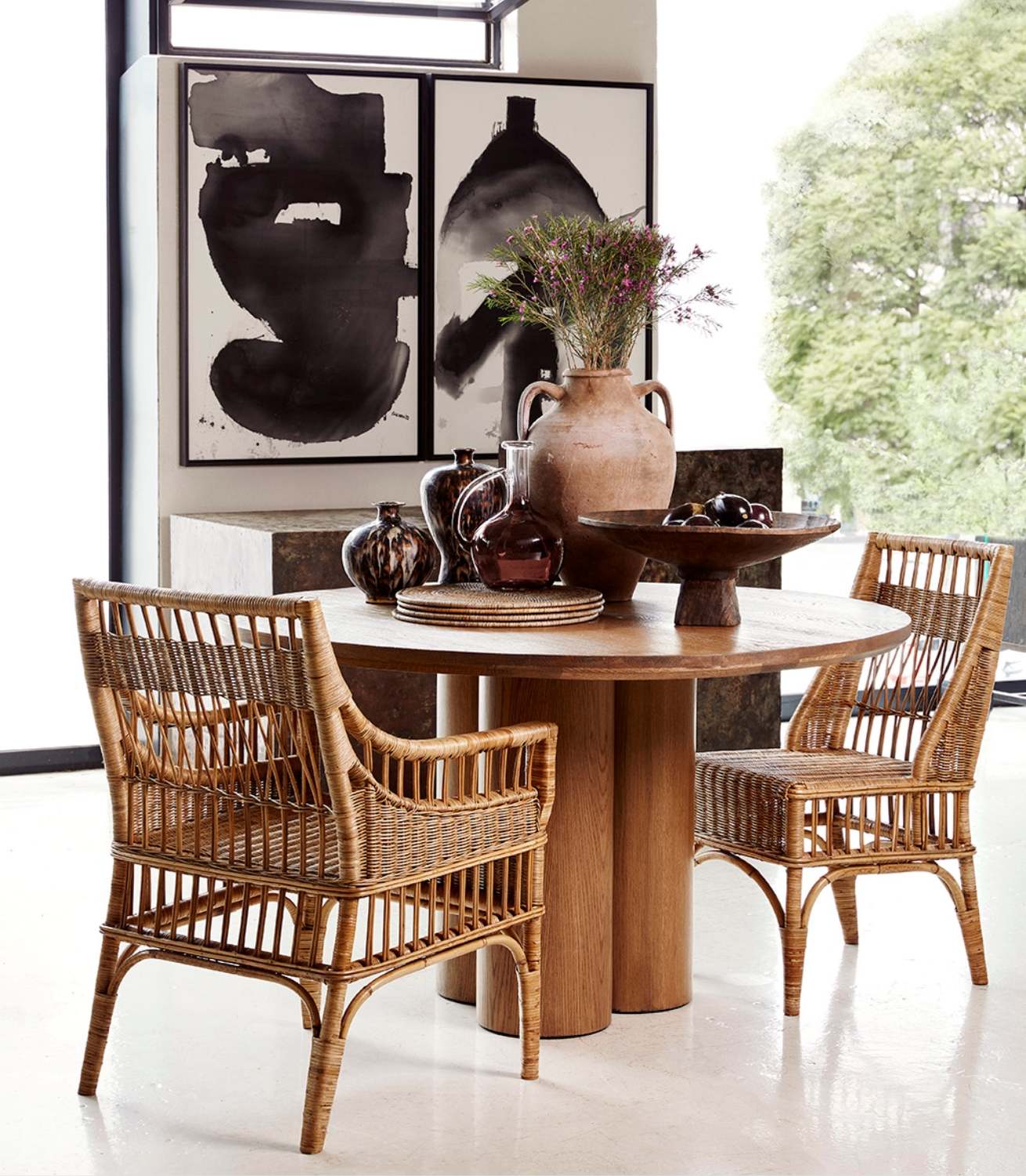 Tube dining table